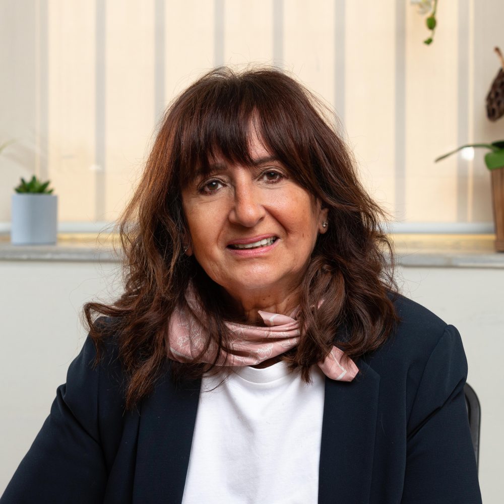 Paula E. Nehme Zarazir